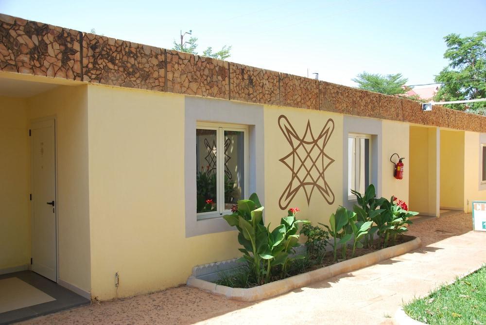 Hotel Terminus Niamey Exterior foto